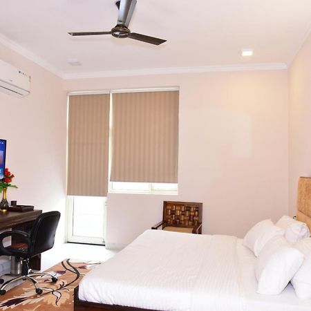 גורגאון Arkaya Inn מראה חיצוני תמונה
